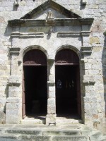 Eglise de Saint Martin: portail d'entré