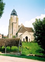 l'église de Thorigny et le lavoir